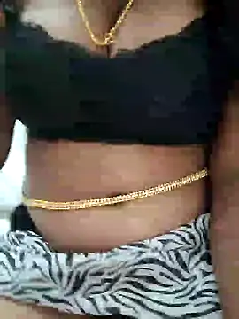 Snapshot of Tamilbigboobie chatting on December 22, 2024, 8:03 pm Tamilbigboobie online show from December 22, 2024, 8:03 pm