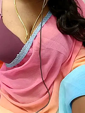 Snapshot of Tamilbigboobie chatting on January 5, 2025, 6:45 pm Tamilbigboobie online show from January 5, 2025, 6:45 pm