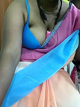 Snapshot of Tamilbigboobie chatting on March 2, 2025, 5:04 pm Tamilbigboobie online show from March 2, 2025, 5:04 pm