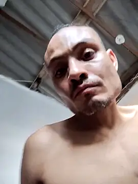 Snapshot of gatoalex89 chatting on October 2, 2025, 9:44 pm gatoalex89 online show from October 2, 2025, 9:44 pm