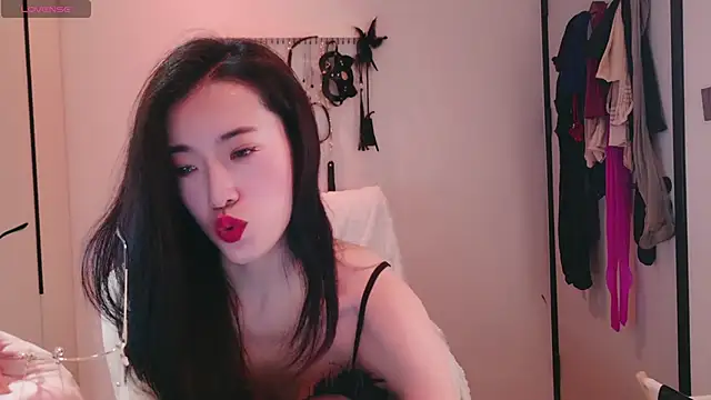 Snapshot of Sweet-521 chatting on November 9, 2025, 3:05 am Sweet-521 online show from November 9, 2025, 3:05 am