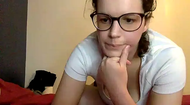 LolaGuess online show from January 23, 2025, 6:45 pm