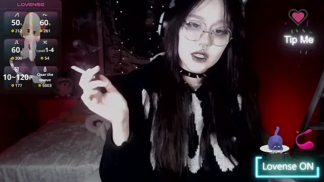 Snapshot of chloe_crystall_killer chatting on October 4, 2025, 7:39 am chloe crystall killer online show from October 4, 2025, 7:39 am