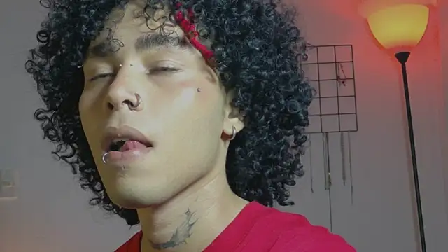 seven7xis online show from March 26, 2026, 4:18 am