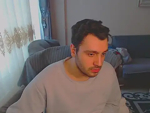 handsomeee04 online show from February 23, 2025, 2:46 pm