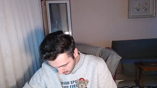 handsomeee04 online show from October 22, 2025, 9:25 pm