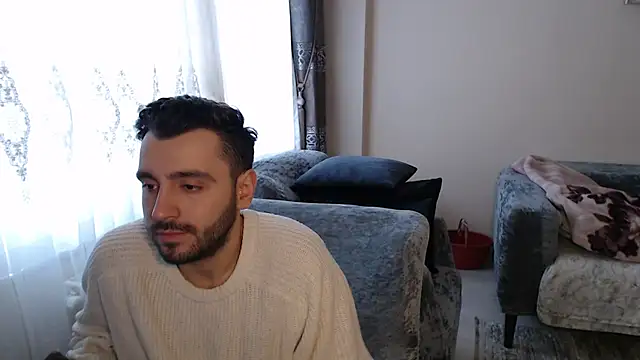 handsomeee04 online show from May 2, 2026, 3:55 am