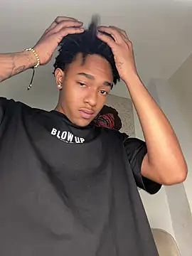 Boy cock18 online show from June 7, 2026, 10:13 pm
