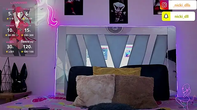 Snapshot of supradoll chatting on September 28, 2025, 5:18 pm supradoll online show from September 28, 2025, 5:18 pm