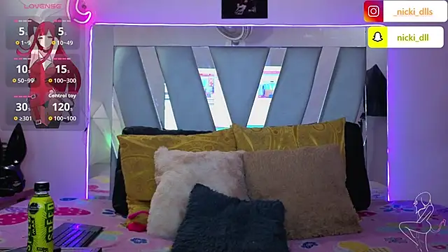 Snapshot of supradoll chatting on October 3, 2025, 6:16 pm supradoll online show from October 3, 2025, 6:16 pm