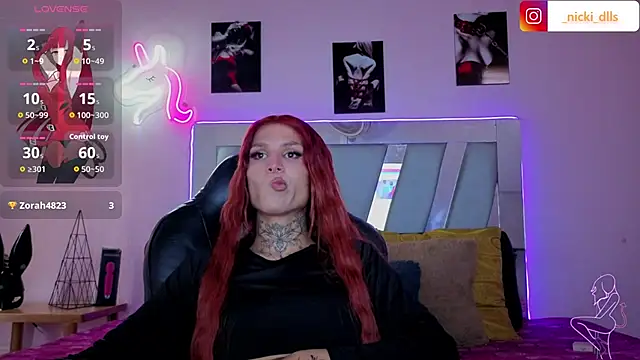 Snapshot of supradoll chatting on October 21, 2025, 6:19 pm supradoll online show from October 21, 2025, 6:19 pm