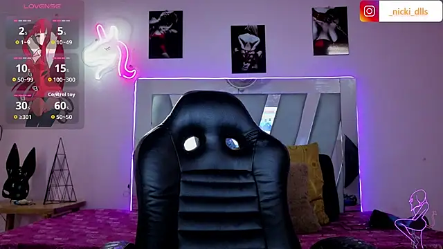 Snapshot of supradoll chatting on October 22, 2025, 5:45 pm supradoll online show from October 22, 2025, 5:45 pm