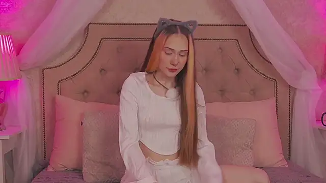 SashaMeow online show from May 3, 2026, 4:46 pm