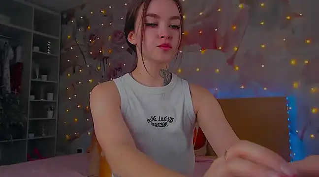 Naughty Mable online show from December 27, 2024, 4:36 am
