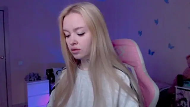 Snapshot of Naughty_Mable chatting on April 23, 2026, 1:07 am Naughty Mable online show from April 23, 2026, 1:07 am