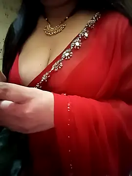 Snapshot of Soniya_444 chatting on April 24, 2026, 7:27 pm Soniya 444 online show from April 24, 2026, 7:27 pm