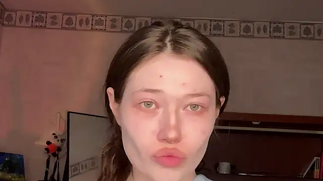 eva varnerr online show from May 4, 2026, 8:38 pm