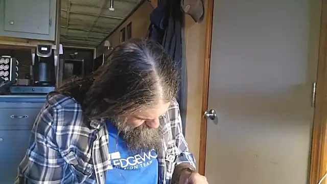 zaneporter46 online show from October 14, 2025, 7:47 pm