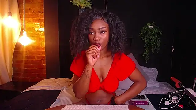 Snapshot of nikkystorm1_ chatting on April 14, 2026, 2:12 pm nikkystorm1 online show from April 14, 2026, 2:12 pm
