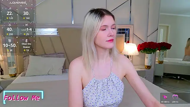 NellieLoyns online show from May 29, 2026, 5:11 pm