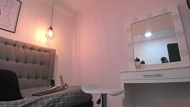 GysellHanson online show from January 15, 2025, 11:32 am