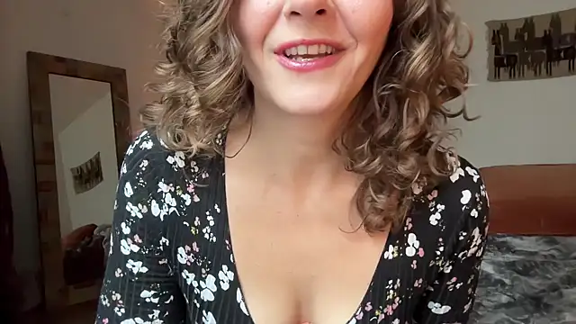 leahsparkles online show from November 2, 2025, 4:31 pm