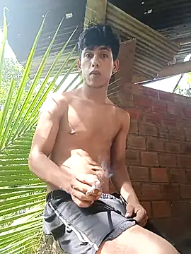 Andres123cv online show from December 5, 2025, 6:59 pm