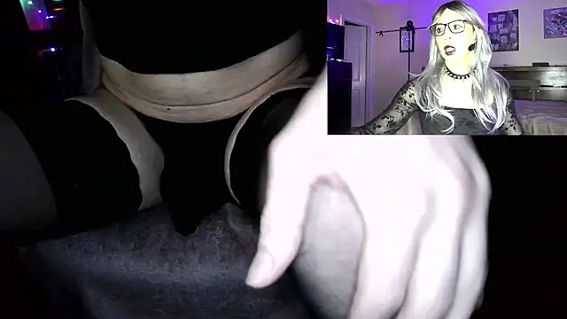 DominicaMolotov online show from January 16, 2025, 12:09 pm