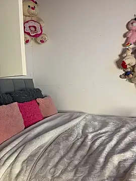 Charlotemonroe online show from November 7, 2025, 2:22 am