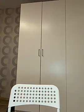 Cuteroxyfoxy online show from November 16, 2025, 2:44 pm