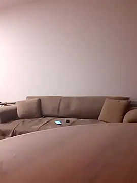 Snapshot of TransEVA34 chatting on November 9, 2025, 2:59 pm TransEVA34 online show from November 9, 2025, 2:59 pm