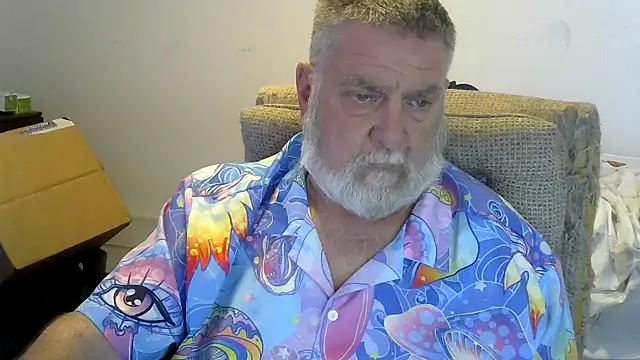viejo oso online show from October 19, 2025, 8:42 pm
