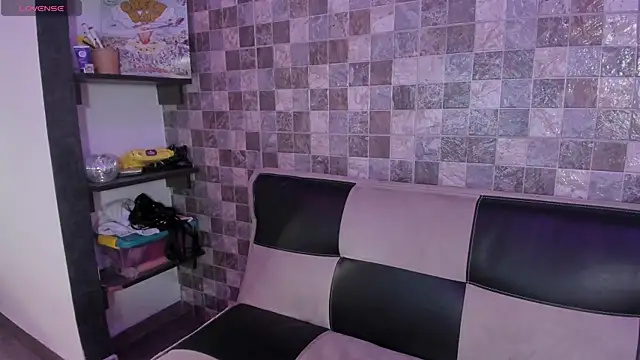 Sophia cyrus11 online show from March 11, 2026, 7:42 pm