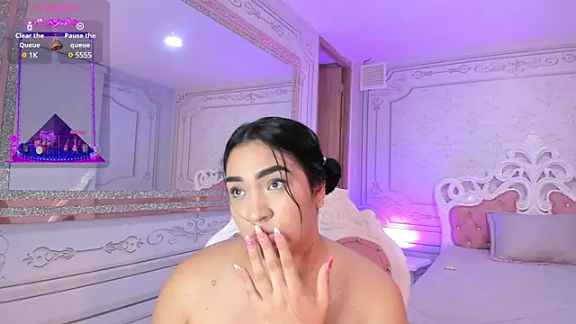 Snapshot of stefany_duque1_ chatting on February 8, 2025, 6:33 am stefany duque1 online show from February 8, 2025, 6:33 am