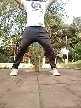 hot punekar online show from February 11, 2025, 2:57 am