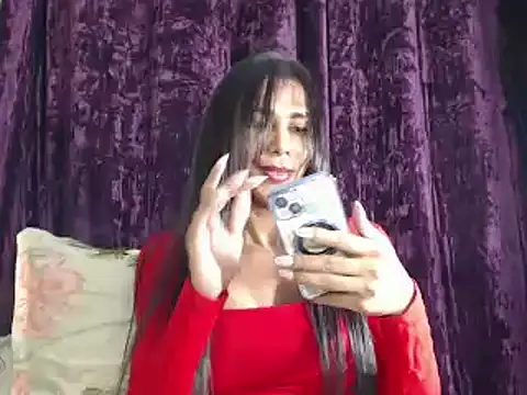 Ebonyxprincess  online show from January 10, 2025, 3:39 am