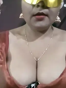 LustyBhabhi online show from January 1, 2025, 3:57 pm
