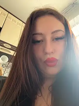 AndreaMood online show from May 13, 2026, 3:37 am