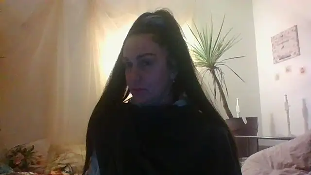 Snapshot of BELLAMORGANE1 chatting on February 7, 2025, 1:11 pm BELLAMORGANE1 online show from February 7, 2025, 1:11 pm
