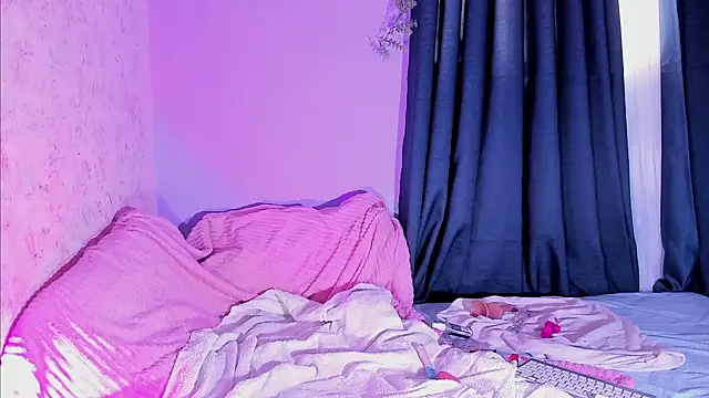 NattSumi online show from December 20, 2025, 2:24 pm