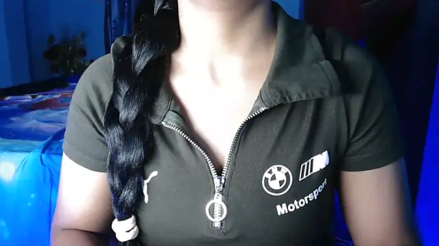 Somiya87 online show from May 11, 2026, 9:12 pm