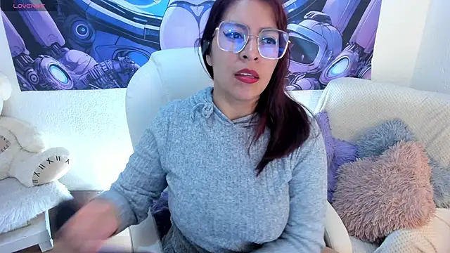 Irene Grey20 online show from October 23, 2025, 2:55 am