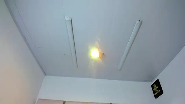 IsabellRodriguez18 online show from June 4, 2026, 3:12 am