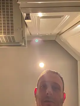 Snapshot of BigDandthemrs chatting on October 21, 2025, 11:16 pm BigDandthemrs online show from October 21, 2025, 11:16 pm