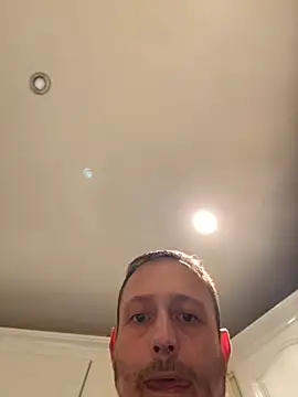 Snapshot of BigDandthemrs chatting on October 23, 2025, 12:10 am BigDandthemrs online show from October 23, 2025, 12:10 am