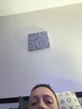 Snapshot of BigDandthemrs chatting on October 23, 2025, 10:52 pm BigDandthemrs online show from October 23, 2025, 10:52 pm