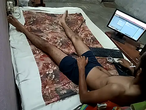 IamRentedBoybfriend online show from September 12, 2025, 9:04 pm