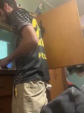 Snapshot of FlacuCoco chatting on November 9, 2025, 12:20 am FlacuCoco online show from November 9, 2025, 12:20 am