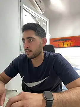 luffykingofpirets online show from February 17, 2025, 7:37 am