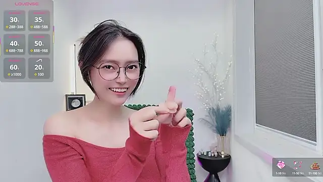 Snapshot of Natasha2025 chatting on September 26, 2025, 2:10 pm Natasha2025 online show from September 26, 2025, 2:10 pm